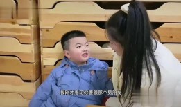娃娃爆料最新搞笑图片视频,爆笑瞬间，笑到肚子疼的搞笑图片视频大盘点！
