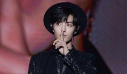 明星搞笑视频爆料肖战,笑料百出，网友直呼“太可爱”