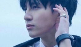 薛之谦八卦小爆料视频,揭秘明星背后的故事