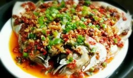 剁椒鱼头爆料视频,揭秘网红美食背后的制作秘籍与风味传奇