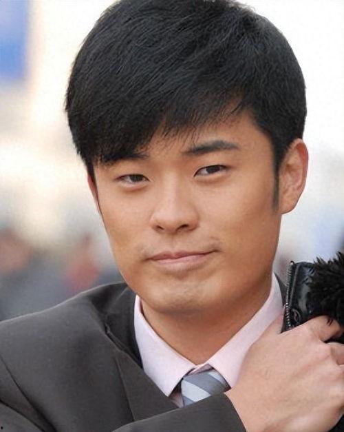 娱乐吃瓜君陈赫,从爱情公寓到综艺明星，揭秘他的娱乐之路