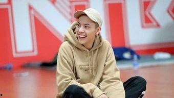 吃瓜侃侃娱乐,吃瓜侃侃，揭秘明星幕后故事